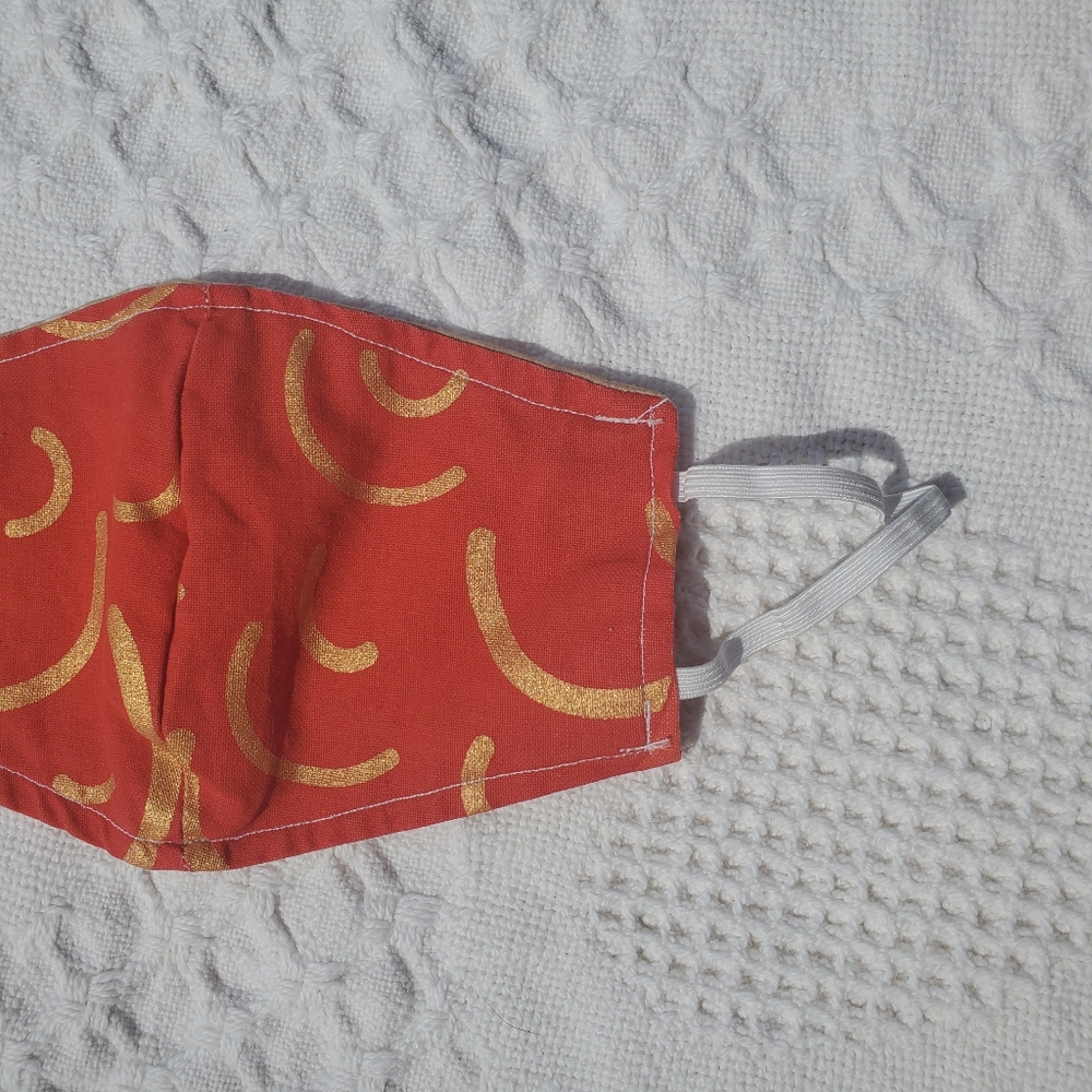 2 Pack of Handmade Masks - Red & Gold / Forest - Picture 4 of 6